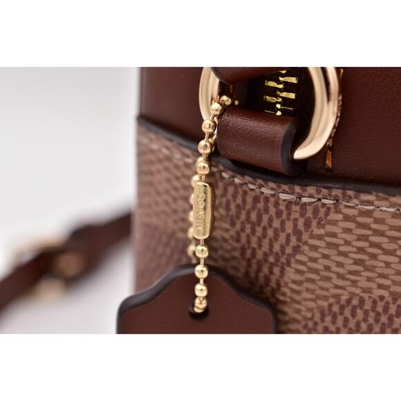 Coach Jamie Camera Bag In Signature Canvas With Halloween Print Pumpkin NWT 2025 - Picture 11 of 16